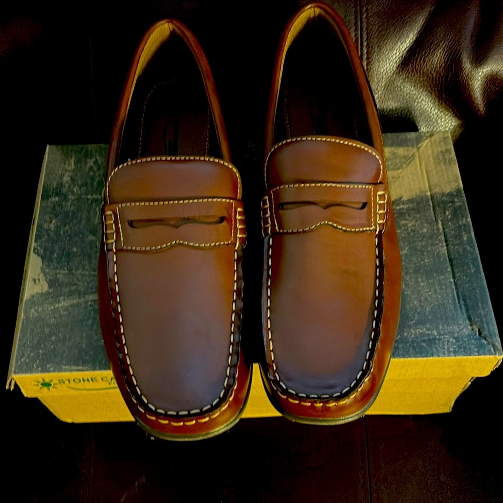 Stone Canyon Nelson Casual Loafers. Nib